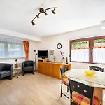 公寓 Haus Am Weinberg