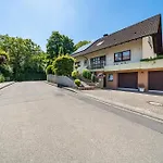 公寓 Haus Am Weinberg 恩丁根