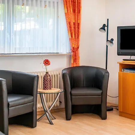 公寓 Haus Am Weinberg *