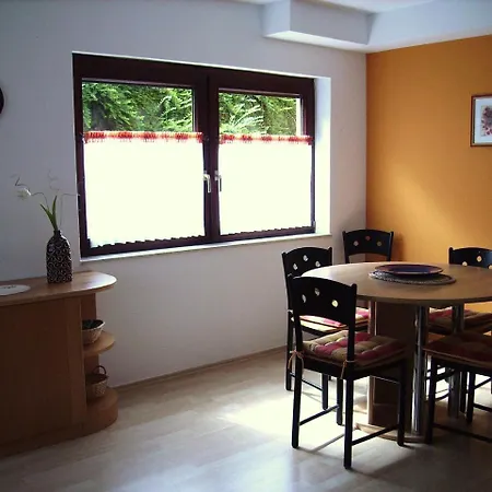 Haus Am Weinberg *